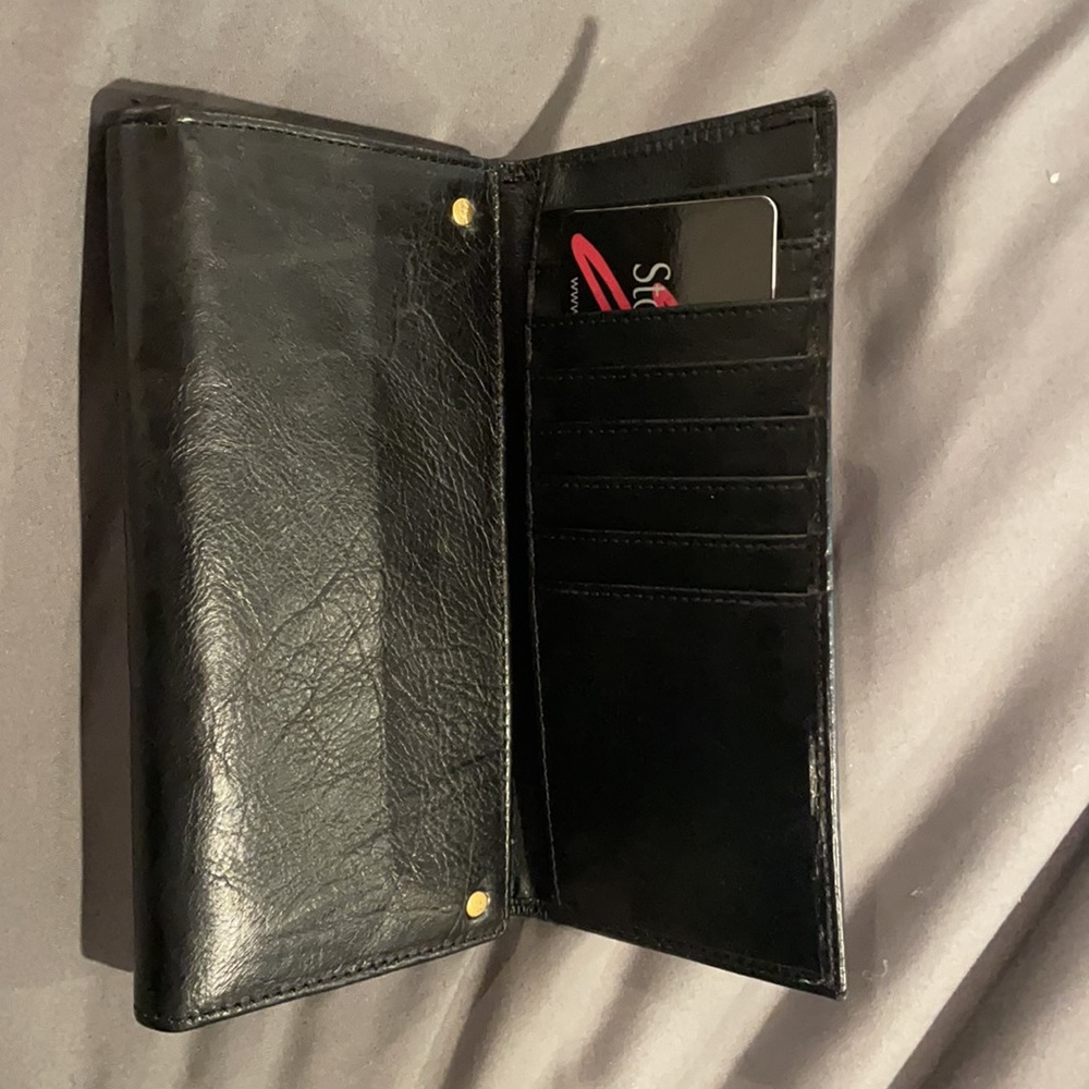 Wallet - Picture 3 of 6